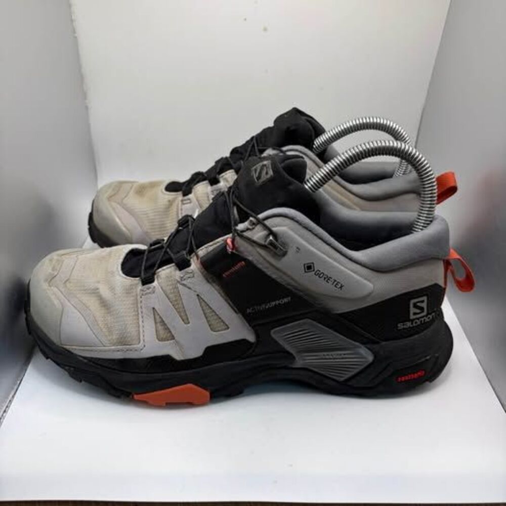 Women’s Salomon X Ultra 4 GTX Hiking Shoes Size 7